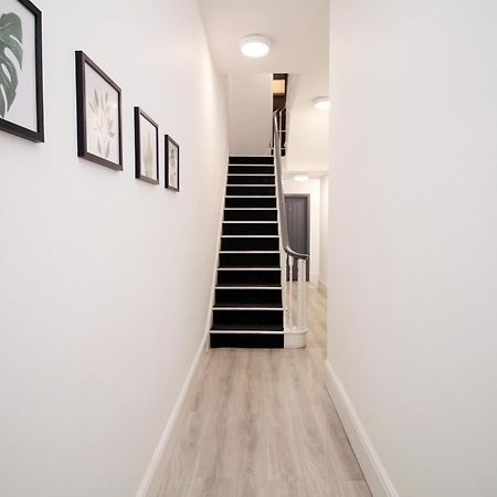 Fully Equipped Kitchen, Parking, City Centre Swansea Eksteriør bilde