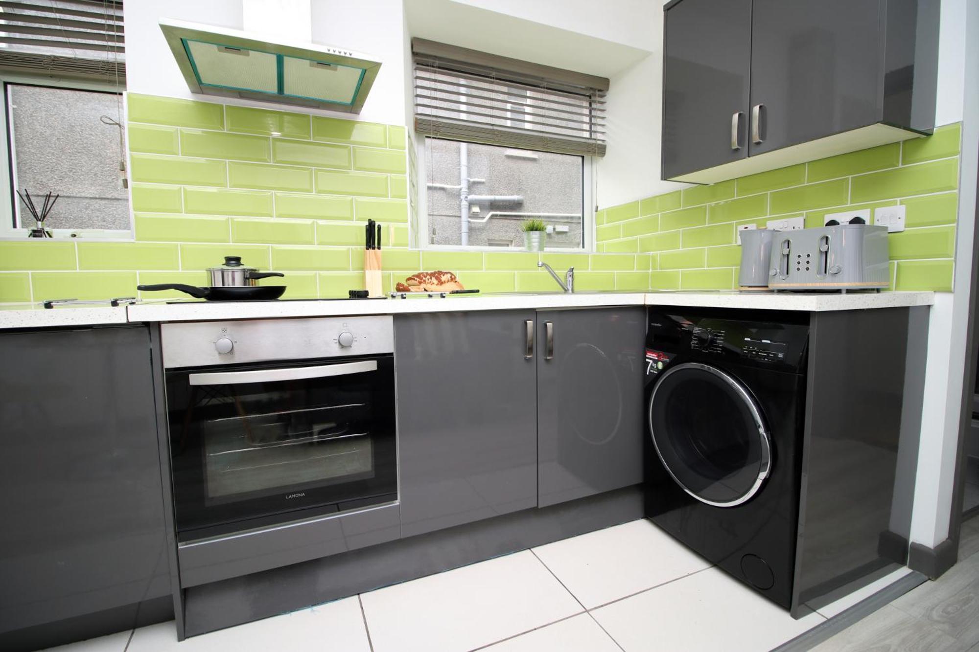 Fully Equipped Kitchen, Parking, City Centre Swansea Eksteriør bilde
